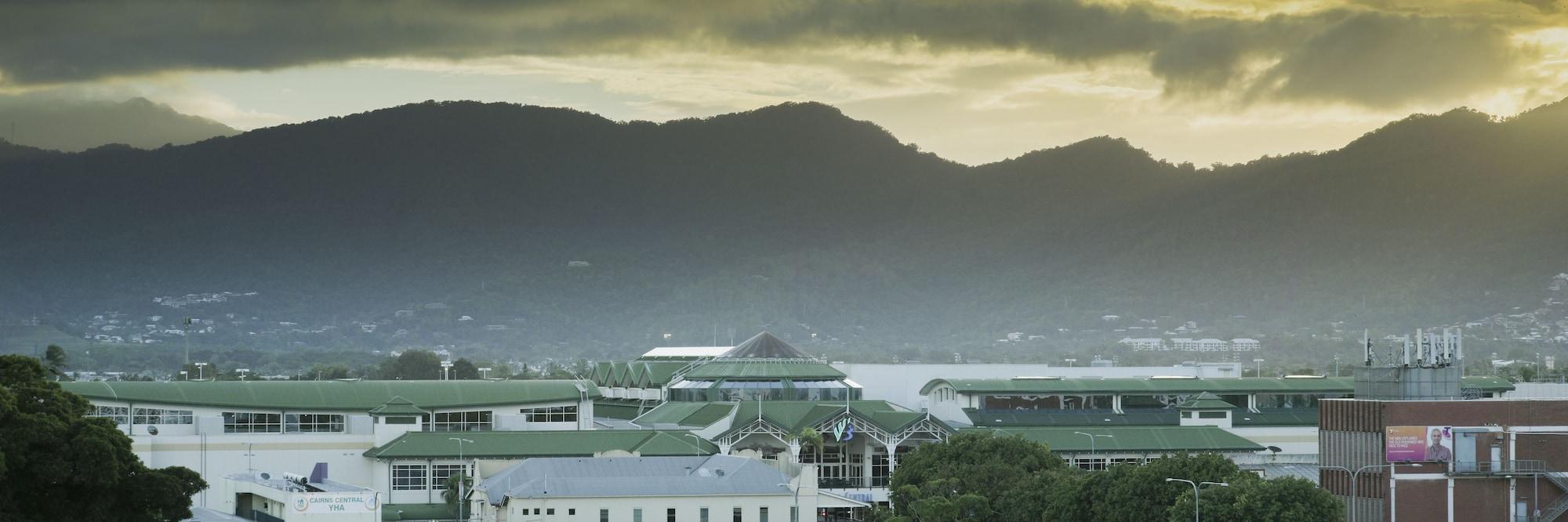 Inn Cairns Exterior photo