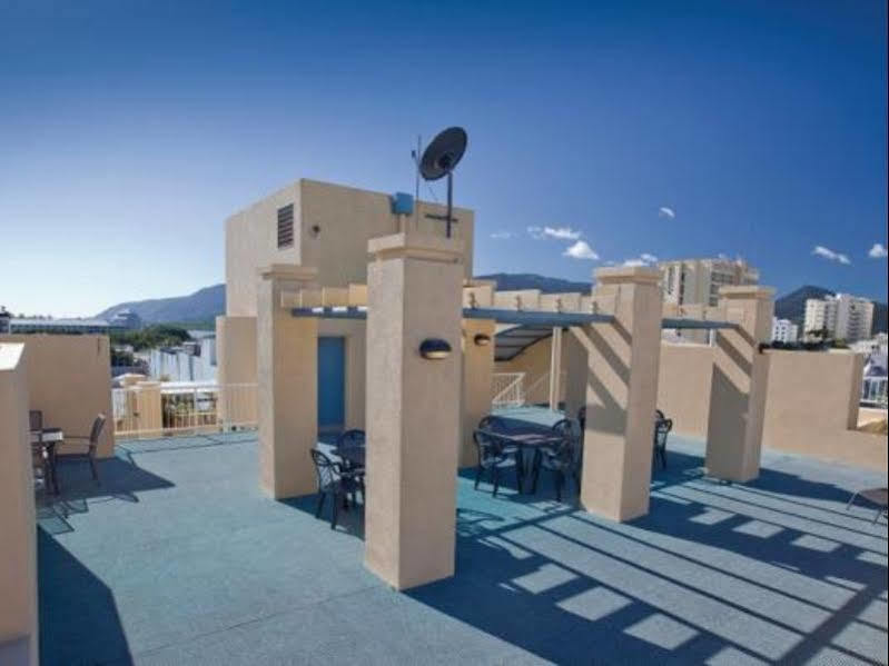 Inn Cairns Exterior photo